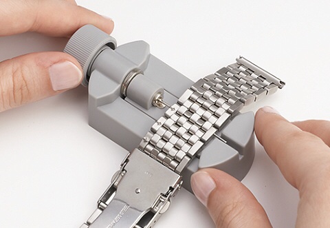 Wie kann ich dieses Armband kürzen (Bild)?