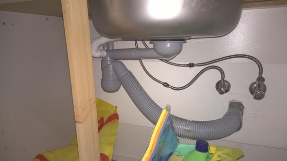 Küchenabfluss läuft nicht ab? (Küche)