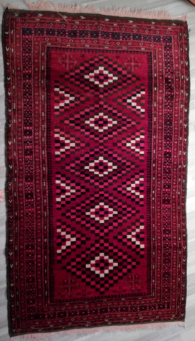 - (Teppich, Orientteppich)