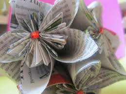 Papierblumen! - (basteln, Zeitung, Recycling)