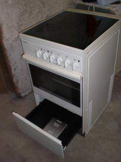 Was ist der Unterschied zwischen einen Einbauher und einen Standherd