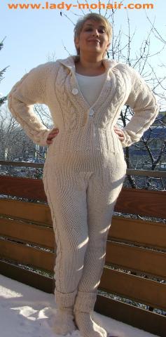 - (Pullover, stricken, Wolle)