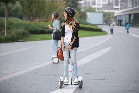 - (Skateboard, hoverboard)