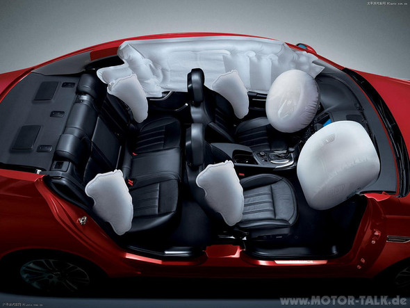 Wie viele Airbags gibt es in einem auto? (Airbag)