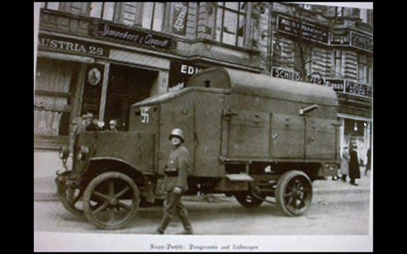 1919-Freikorps Privatarmee der Wirtschaft mit Hakenkreuz-Wagen - (Politik, Nationalsozialismus, Hitler)