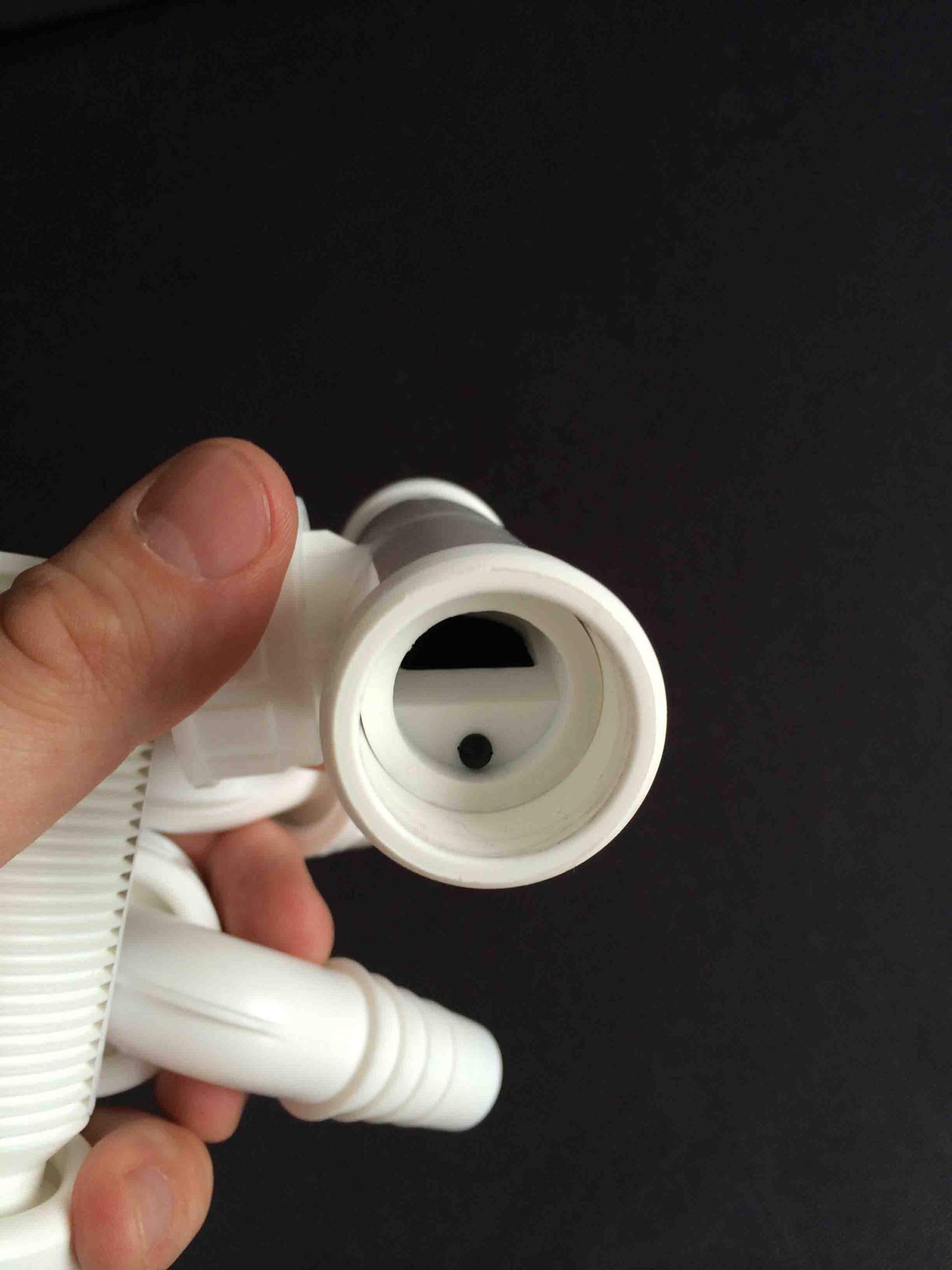 Ich suche ein T-Stück oder Y-Stück zum gleichzeitigen Anschluss der