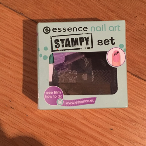 Essence - (Design, Nagellack)