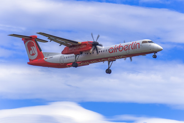- (Kamera, Flugzeug, Objektiv)