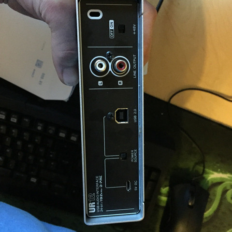 Hinten - (Computer, Mikrofon, Rode NT1-a)
