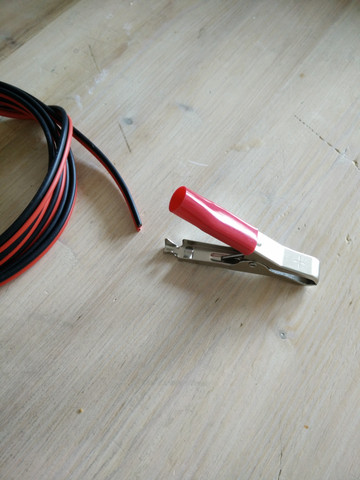 - (Kabel, verbinden, löten)