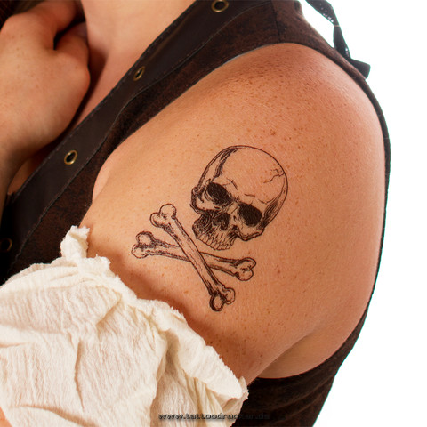 Totenkopf Tattoo für Piraten - (Haut, Online-Shop, Tattoo)