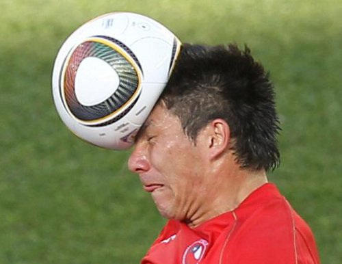 Wie Viele Gehirnzellen Verliert Man Bei Einem Kopfball