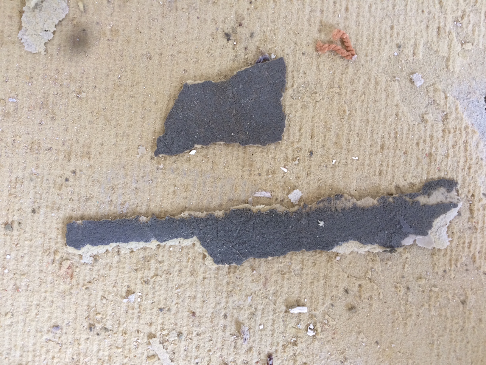 Asbest im Bodenbelag enthalten (mit Fotos)? (teppichboden)