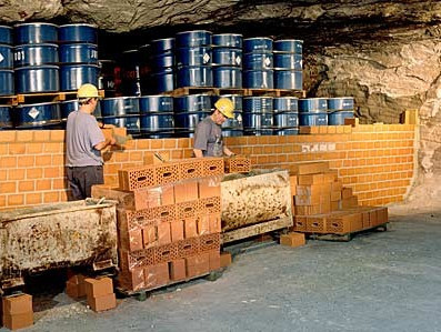 chem. Endlagerung Herfa-Neurode - (Deutschland, Zukunft, Eis)