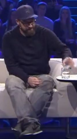 - (TV, Schuhe)