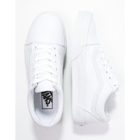 - (Schuhe, Weisse)