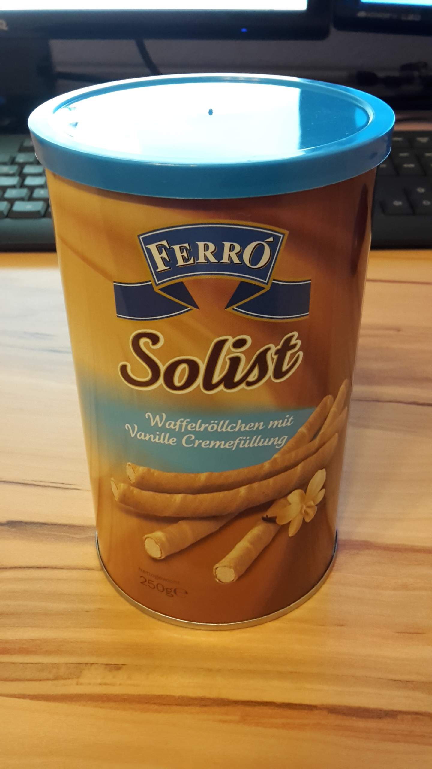 Keine Waffelröllchen mit Cremefüllung mehr? (Lebensmittel, einkaufen ... Keine Waffelröllchen mit Cremefüllung mehr? (Lebensmittel, einkaufen ...
