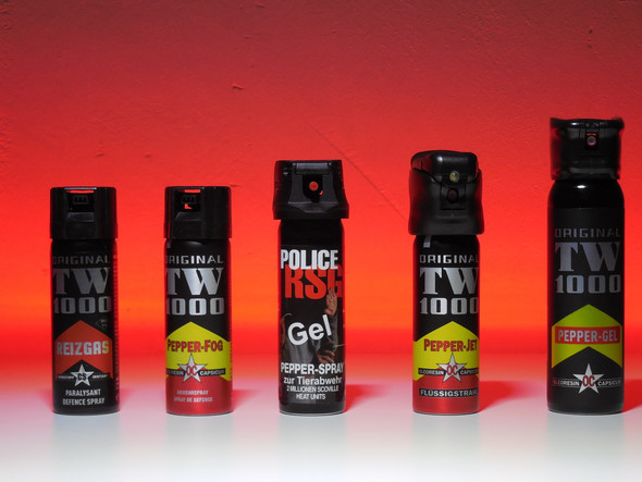 CS-Gasspray zur Personenabwehr - (Freizeit, Recht, Verteidigung)