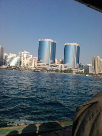 Kann Man Gunstig Essen Gehen In Dubai Bei Hotelbuchung Nur Mit Fruhstuck Reise Vereinigte Arabische Emirate