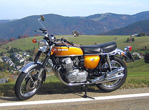 Honda CB750 Four  - (Motorrad, Zylinderkopf)