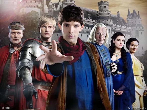von links: Uther, Arthur, Merlin, Gaillus, Morgana, Gwen - (Freizeit, Merlin, camelot)