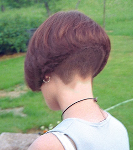 Bild 3 - (Haarschnitt, Haare schneiden, kurze Haare)