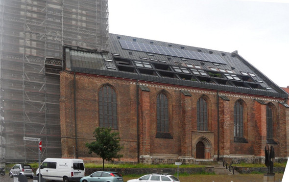 Wohnen in der Kirche - (Religion, Wirtschaft, Kirche)