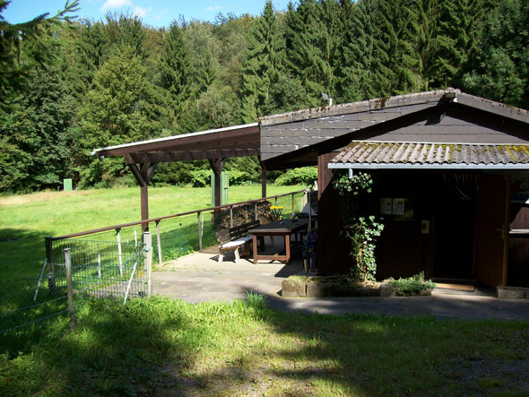 Suche Einen Raum Mit Garten Oder Ein Vereinsheim Fur Einen