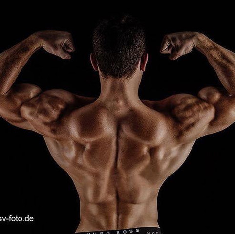 Mein Rücken mit 17  - (Training, Muskeln, Muskelaufbau)