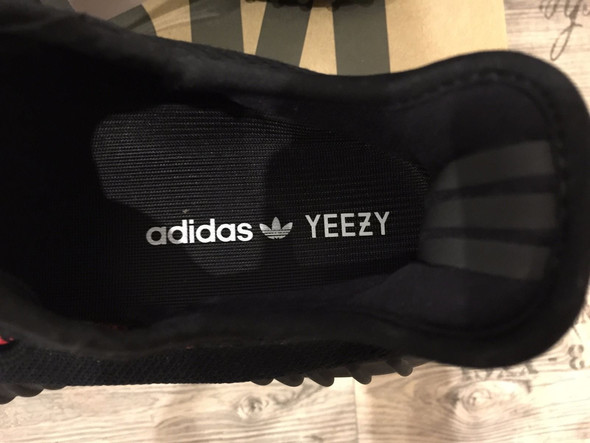 Bild 3 - (Schuhe, adidas, Yeezy)