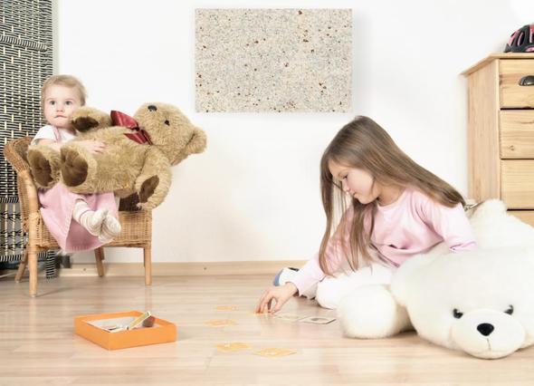 Natursteinheizung in einem Kinderzimmer. Anwendungsbeispiel. - (Fussboden, Fußbodenheizung, Infrarotheizung)