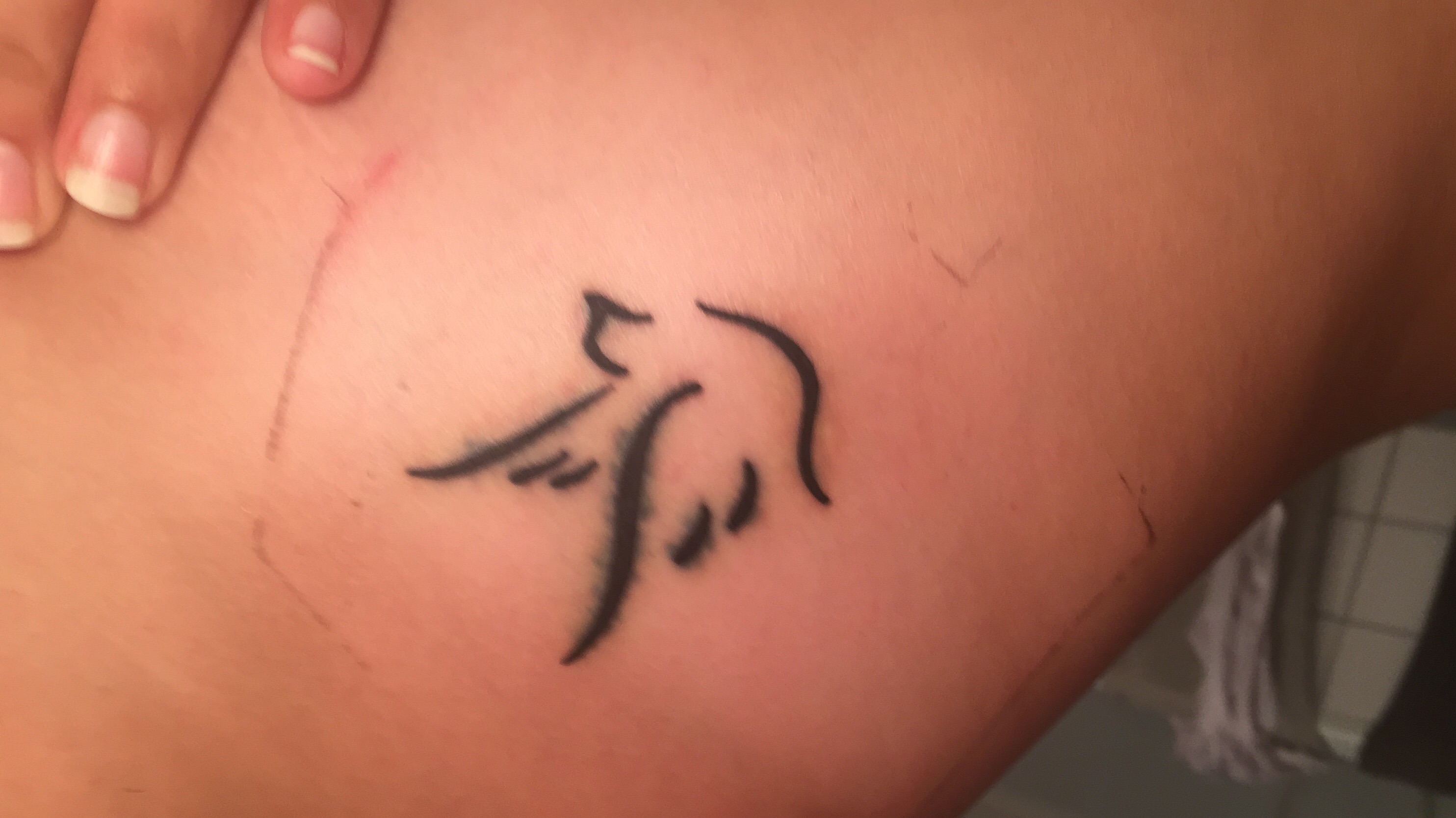 Tattoo verlaufen geht das wieder weg? (Körperschmuck)