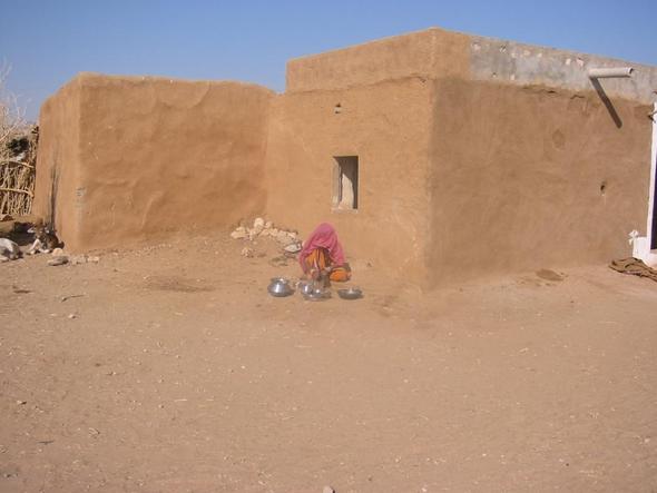 Lehmhütte in Rajasthan, unterschichtsfamilie im Dorf - (Menschen, Welt, wohnen)