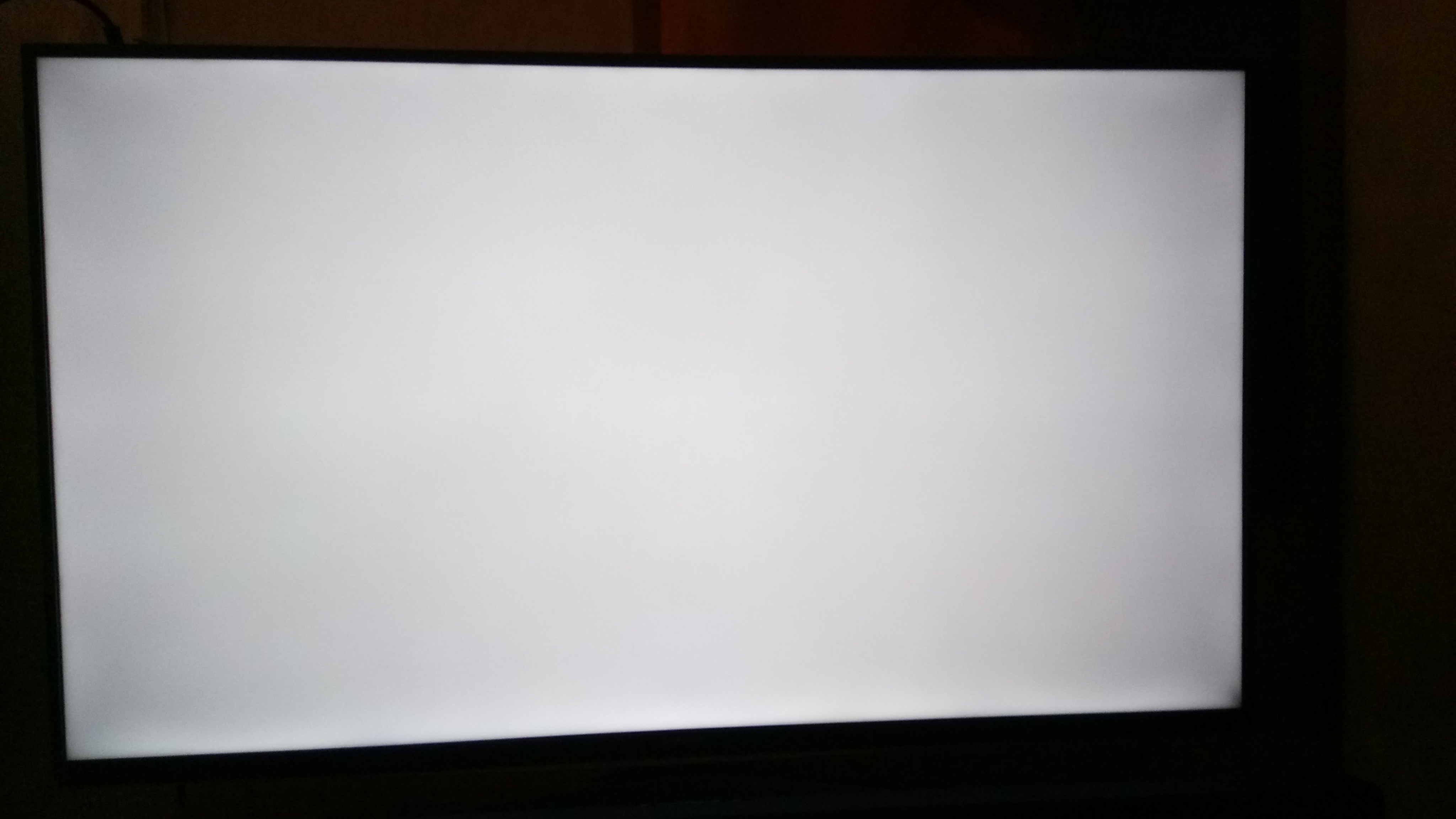 Dunkler Fleck unten am Samsung Fernseher (Technik, TV, Bildschirm)