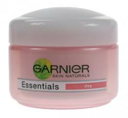 Garnier essentials - (Beauty, Kosmetik, Make-Up)