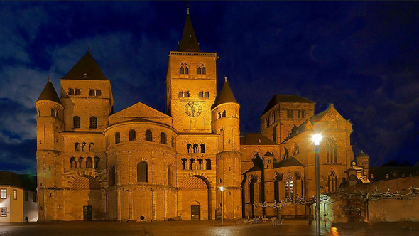 Dom zu Trier bei Nacht - (Deutschland, Reise, Stadt)