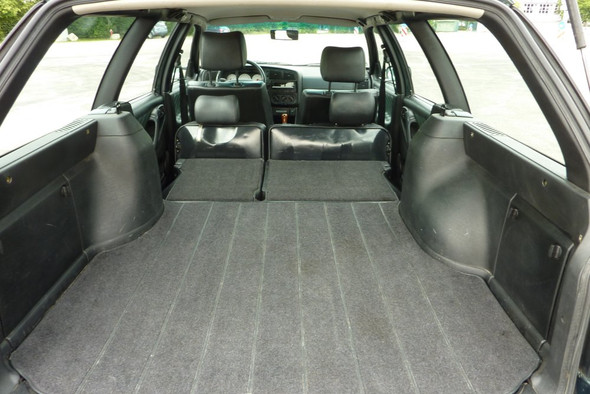 Suche Ein Auto Mit Einem Grossen Kofferraum