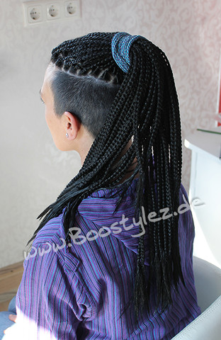 Braids Oberkopf von boostylez.de - (Haare, Frisur, Zopf)