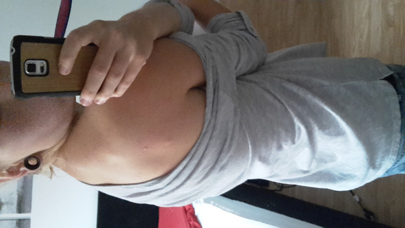 - (Tiere, Gesundheit und Medizin, Bett)