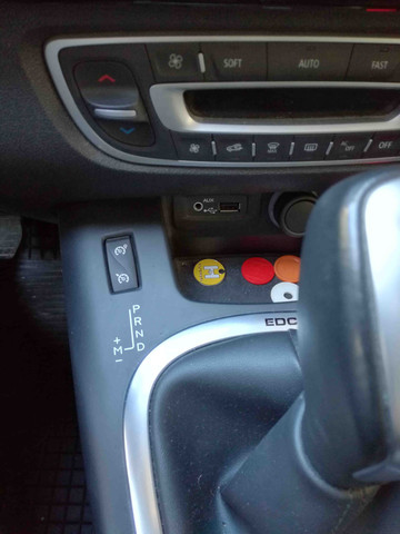 Renault - (Technik, Auto, Technologie)