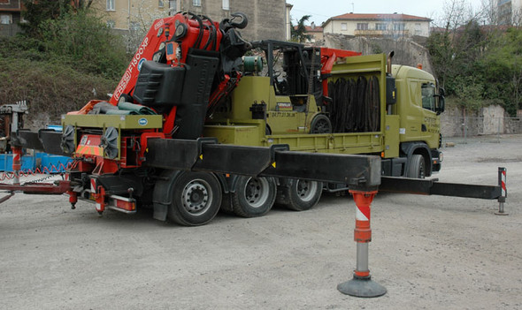 6 fach Heckantrieb - (Auto und Motorrad, LKW, Antrieb)