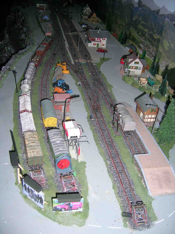 Bahn - (basteln, Modellbau, Modelleisenbahn)
