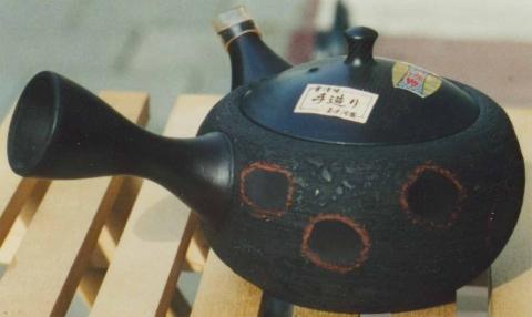 Japanisches Teekännchen für Grüntee - (Tee, aufbewahren, zweimal verwenden)