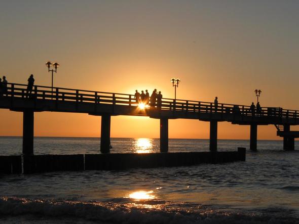 Seebrücke Wustrow (Google) - (Urlaub, Reise, Allgemeinwissen)