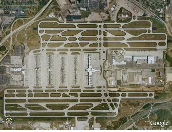 Grösster Flughafen der Welt... - (Größe, Flughafen)