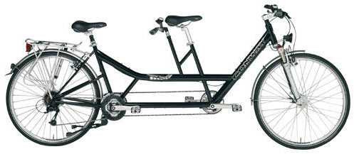 Fahrrad Mit 2 Sitzen Hintereinander Das Aussieht Wie Ein Moped