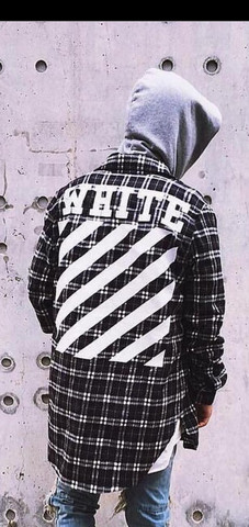 - (Pullover, Black Friday)