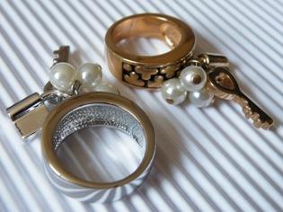 Ringe mit Symbolik - (Schmuck, Ring)