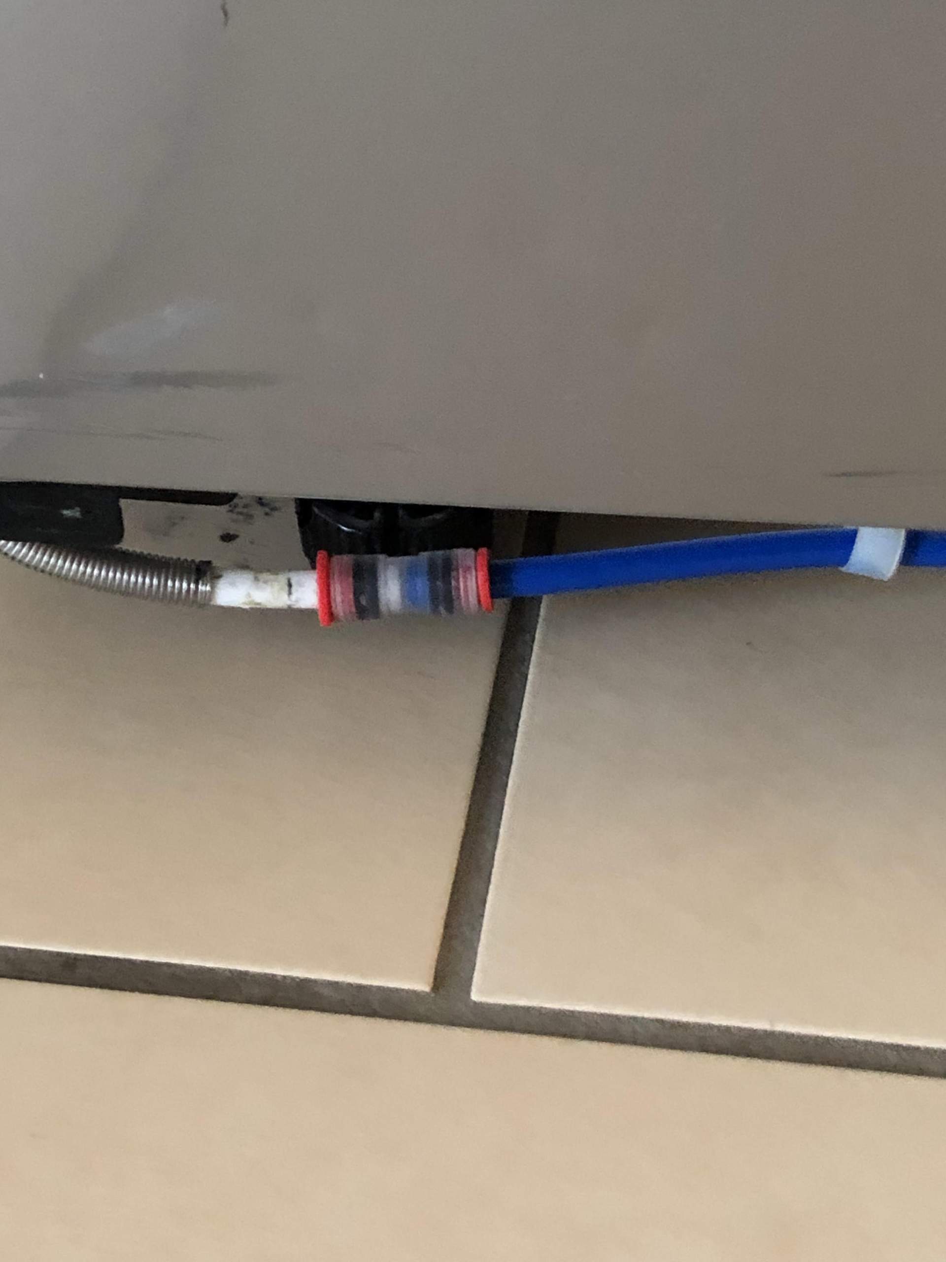 Kühlschrank liefert kein Wasser mehr, woran kann das liegen? (Technik, Technologie, Küche)