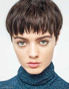 - (Mädchen, Haare, Aussehen)
